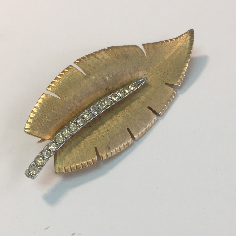 Vintage gold & silver rhinestone leaf brooch pin
